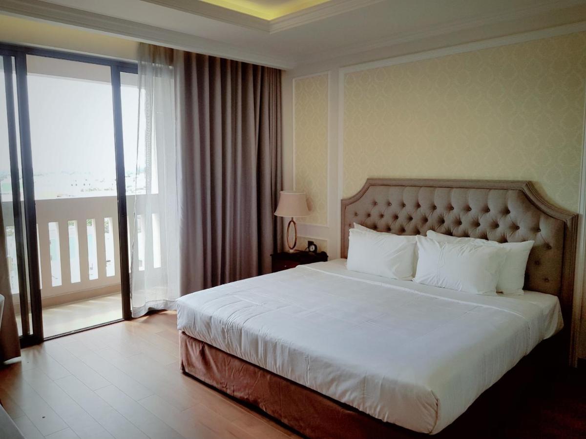 Phu Cuong Hotel Ca Mau Bagian luar foto